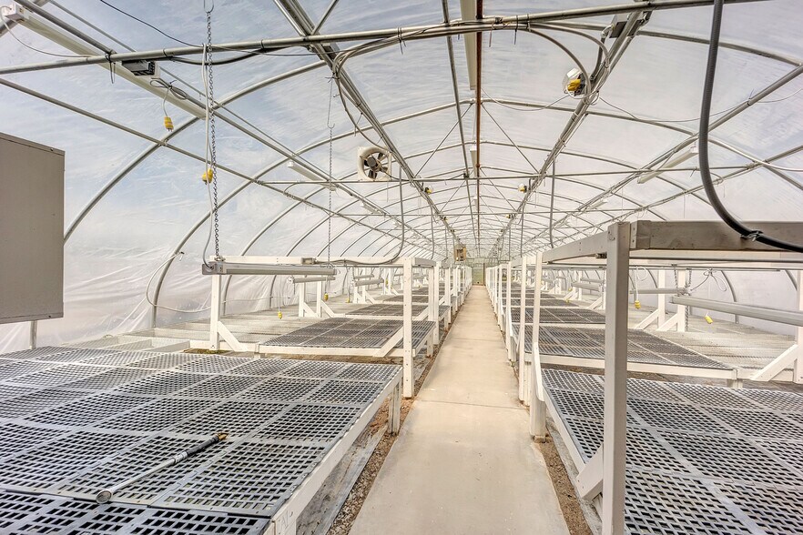 More Photos Of 4040 Velp Ave, Green Bay Specialty For Sale