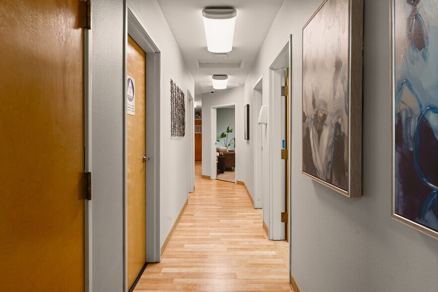 More Photos Of 6110 N Lombard St, Portland Medical For Lease