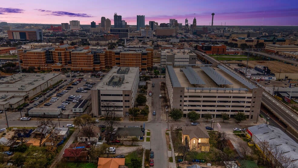 More Photos Of 125 N San Marcos, San Antonio Office Residential For Sale