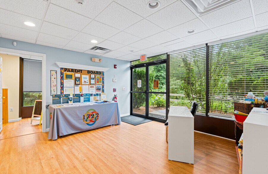 More Photos Of 1 Beverly Dr, Sterling Storefront For Sale