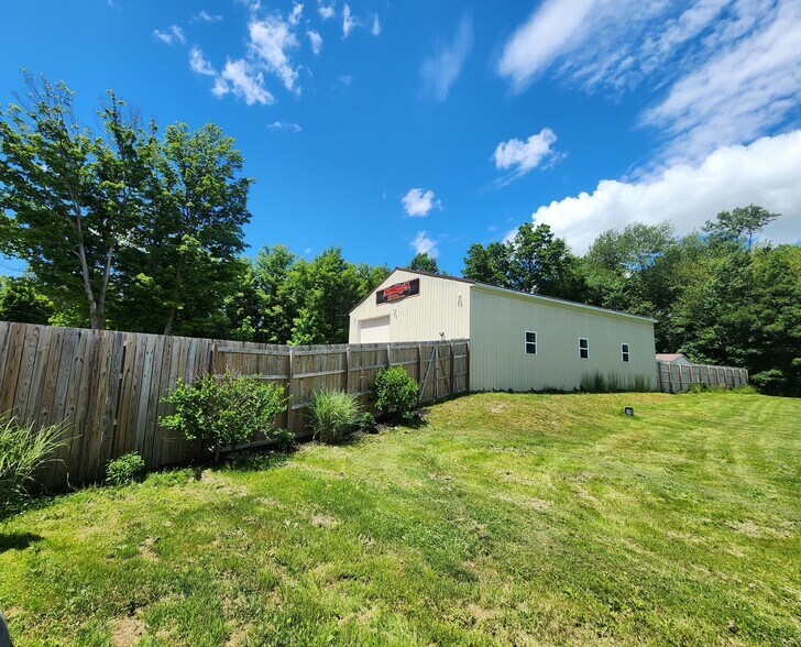 More Photos Of 2800 NY-49, West Monroe Auto Repair For Sale