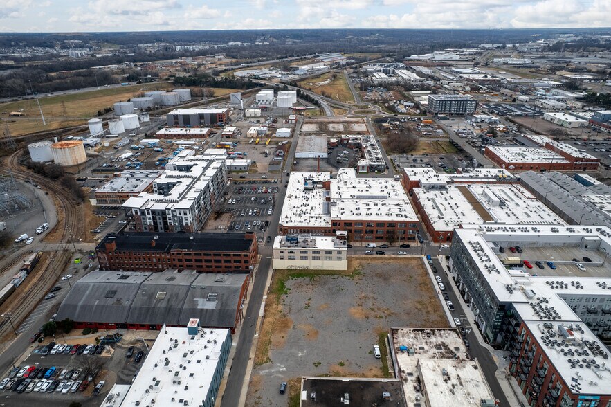 More Photos Of 39 E 3rd St, Richmond Apartments For Sale