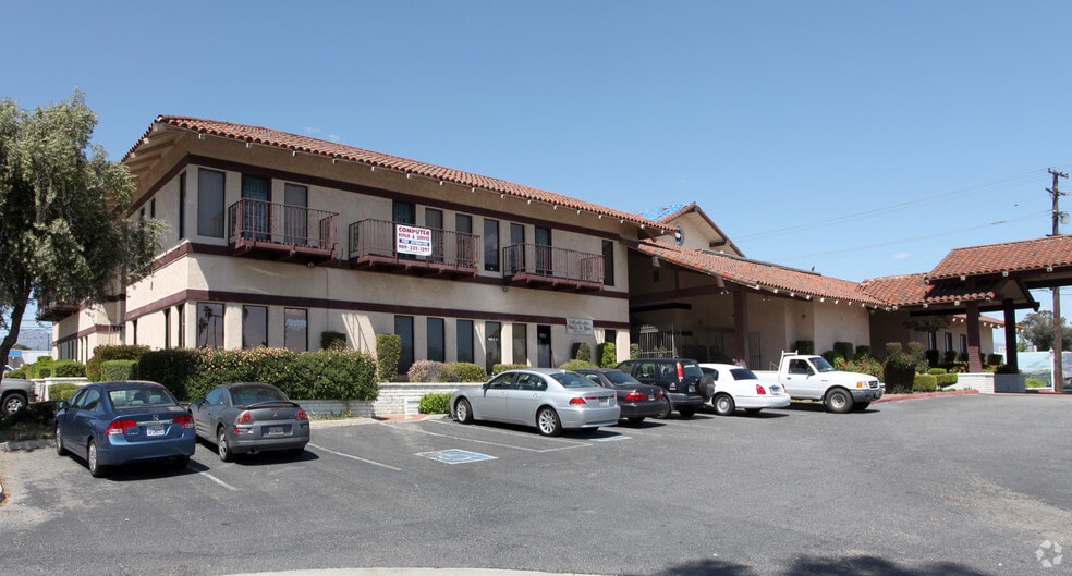 More Photos Of 16689 Foothill Blvd, Fontana Office For Lease