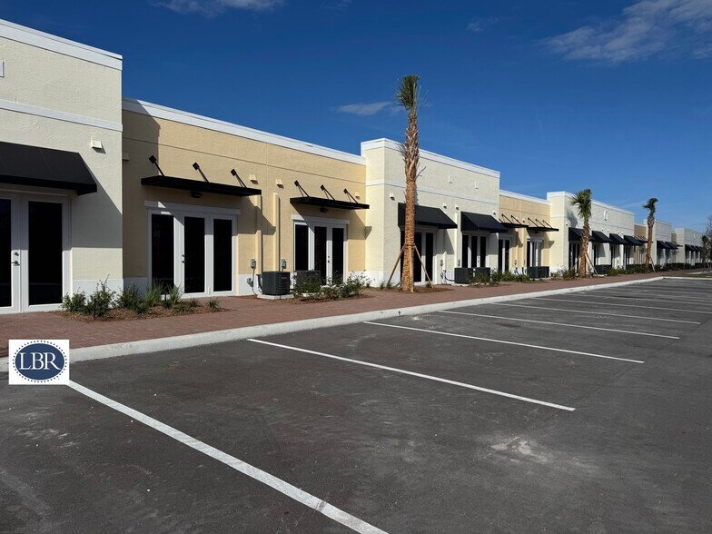 Primary Photo Of 205 Coastal Ln, West Melbourne Unknown For Lease