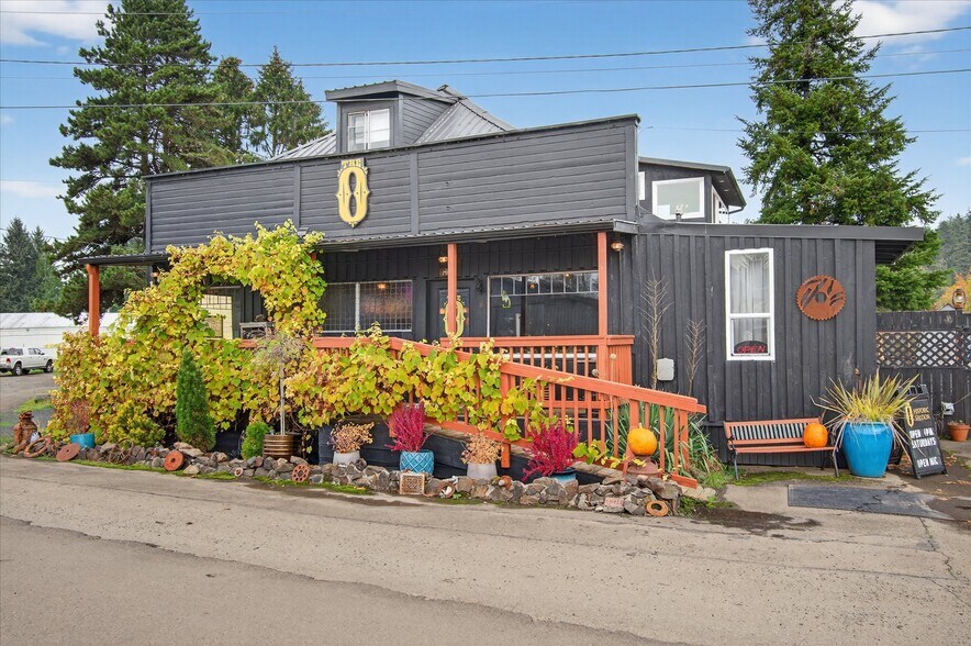 More Photos Of 8 Fairgrounds Rd, Skamokawa Hospitality For Sale