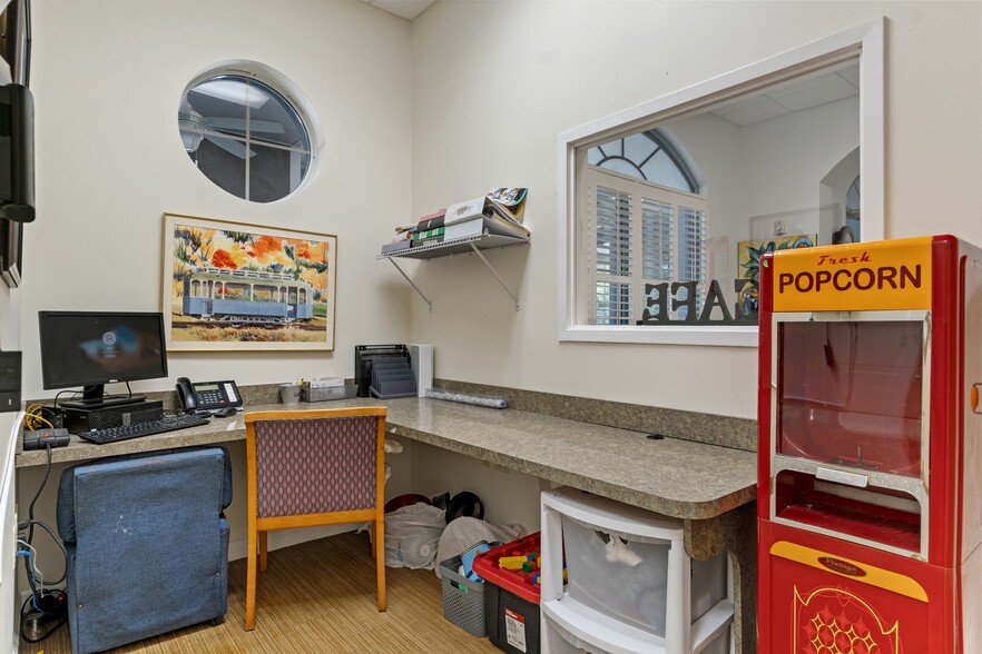 More Photos Of 311 NE 4th Ave, Crystal River Healthcare For Lease