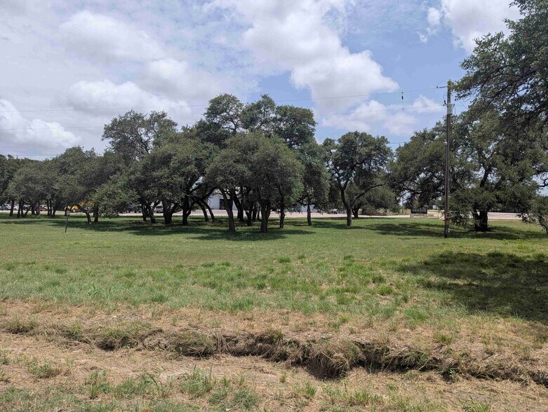 More Photos Of 1917 Main Street, Blanco Land For Sale