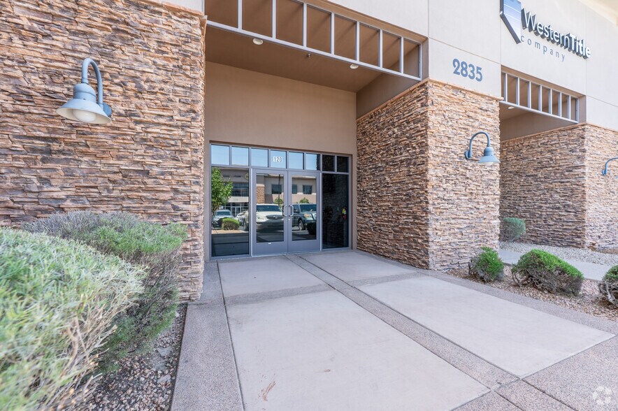 More Photos Of 2835 St Rose Pky, Henderson Medical For Lease