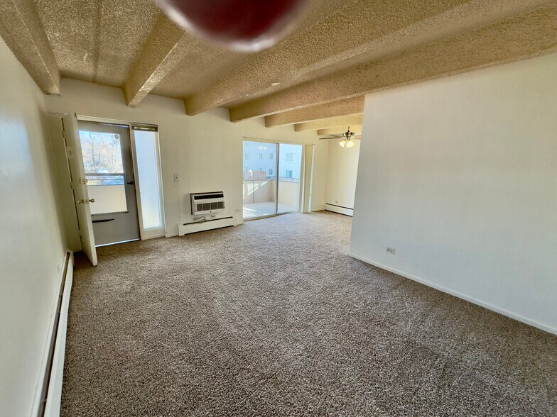 More Photos Of 1107 Carr St, Lakewood Apartments For Sale