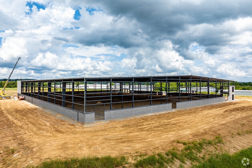 More Photos Of 475 Shelton Ln, Russellville Warehouse For Sale