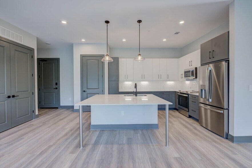 More Photos Of 352 S Walker St, Cary Apartments For Lease