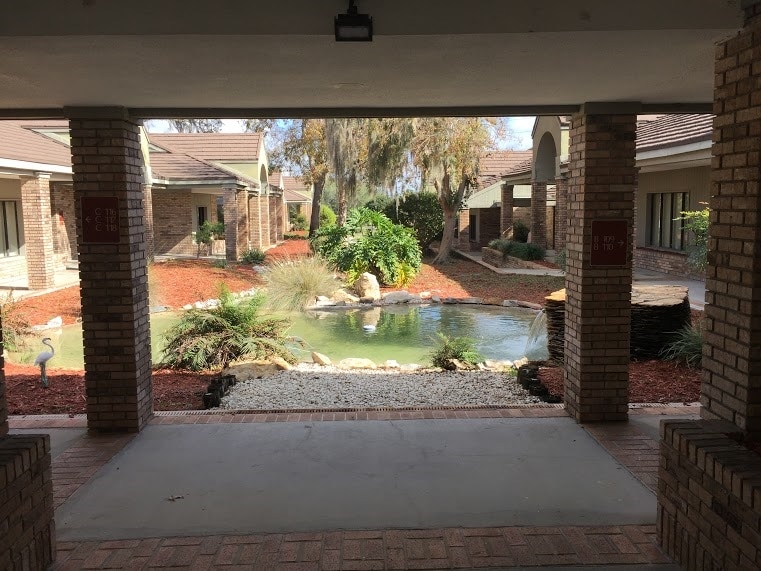 More Photos Of 5327 Commercial Way, Spring Hill Office For Lease
