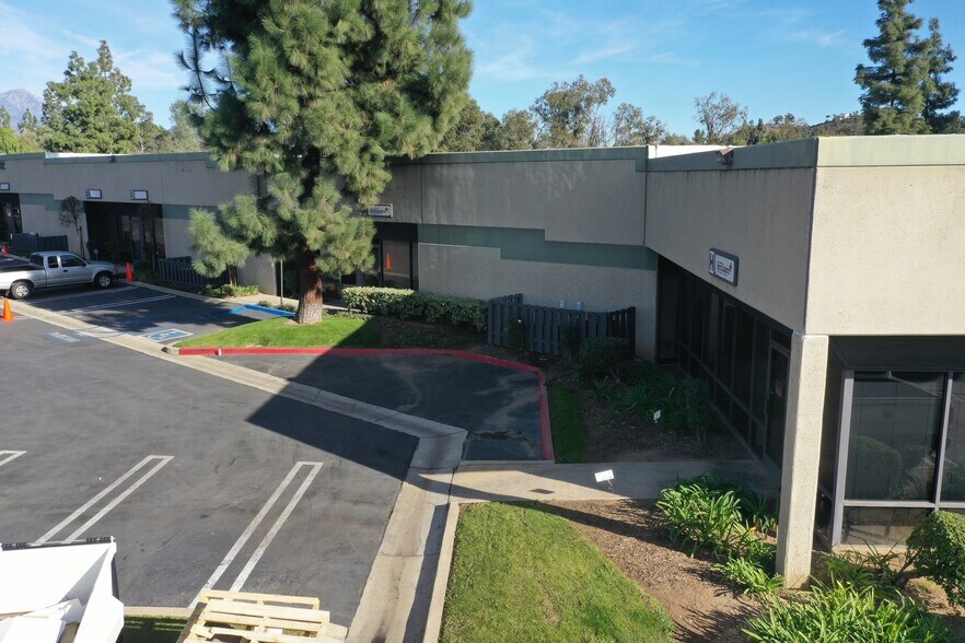More Photos Of 210 W Arrow Hwy, San Dimas Warehouse For Lease