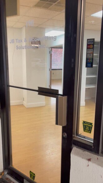 Primary Photo Of 250 W Lancaster Ave, Paoli Medical For Lease