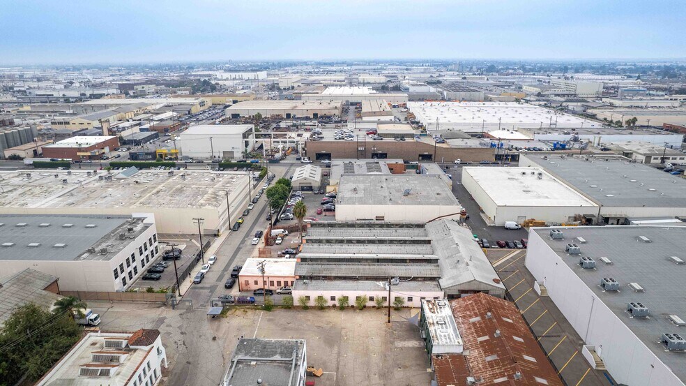 More Photos Of 3255 Saco St, Vernon Warehouse For Lease