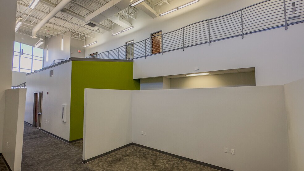 More Photos Of 465 Industrial Ave, Santa Teresa Manufacturing For Lease