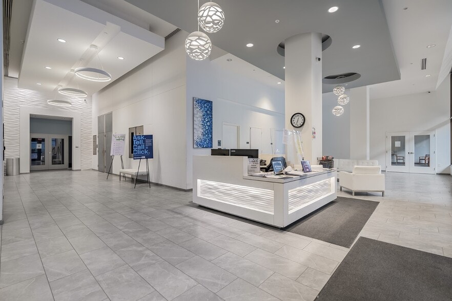 More Photos Of 55-75 Erieview Plz, Cleveland Office For Sale