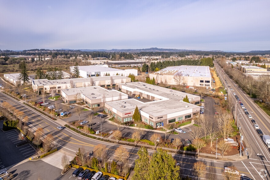 More Photos Of 20160-20198 SW 112th Ave, Tualatin Warehouse For Lease