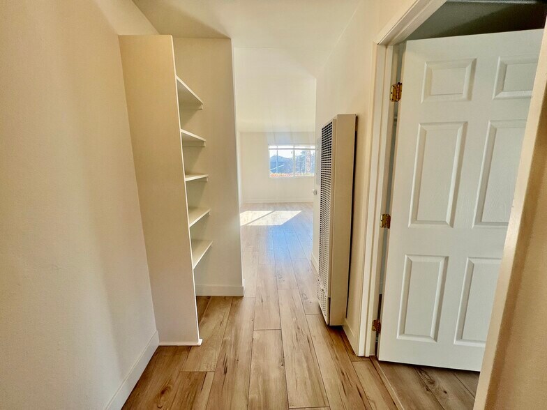 More Photos Of 13227 Vanowen St, North Hollywood Apartments For Sale