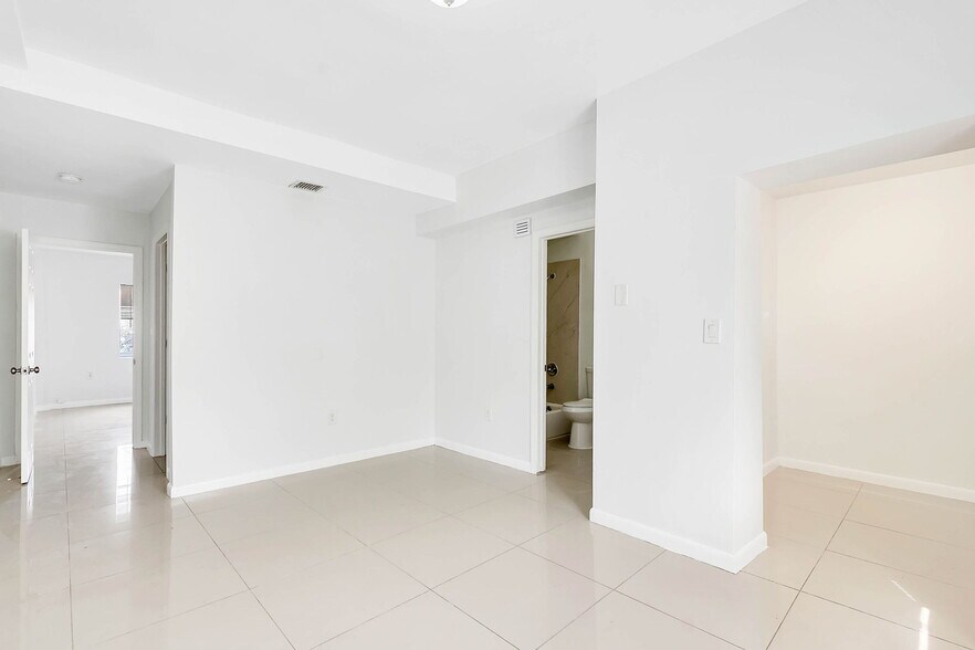 More Photos Of 268 NW 34th St, Miami Apartments For Sale