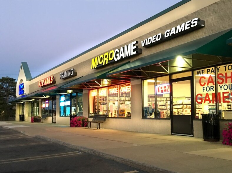 More Photos Of 4100-4160 State Route 31, Clay Unknown For Lease