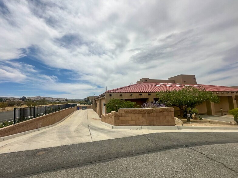 More Photos Of 58325 Twentynine Palms Hwy, Yucca Valley Freestanding For Lease
