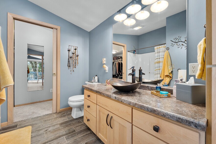 More Photos Of 22946 100th Ave, Cadott Manufacturing For Sale