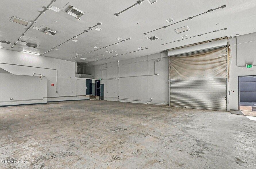 More Photos Of , Sunland Park Flex For Sale