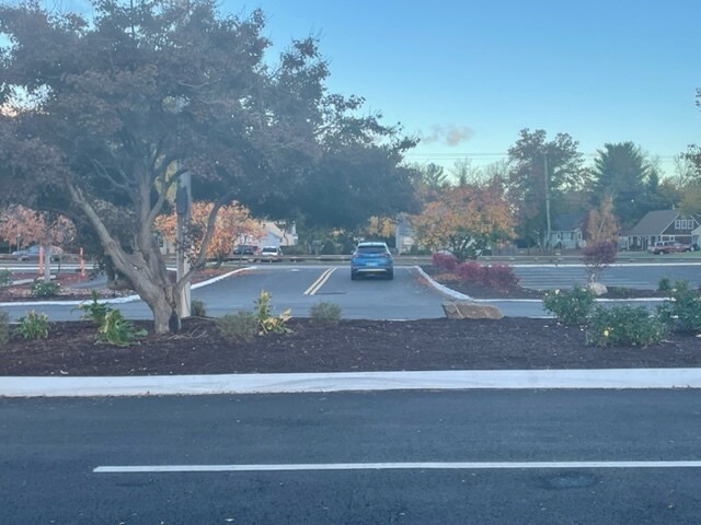 More Photos Of 265 Ellington Rd, East Hartford General Retail For Lease