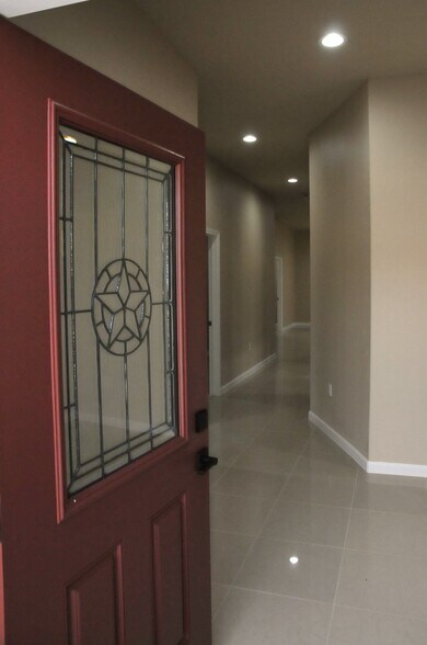 More Photos Of 2366 S Uecker Ln, Lewisville Office For Lease