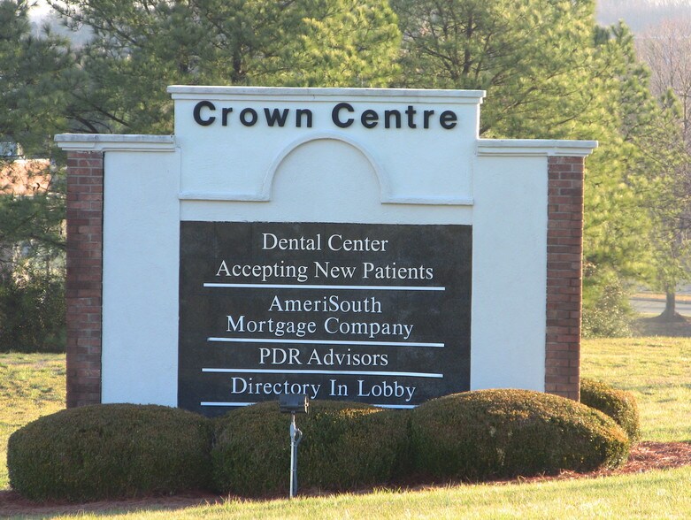 More Photos Of 2101 N Sardis Rd, Charlotte Office For Lease