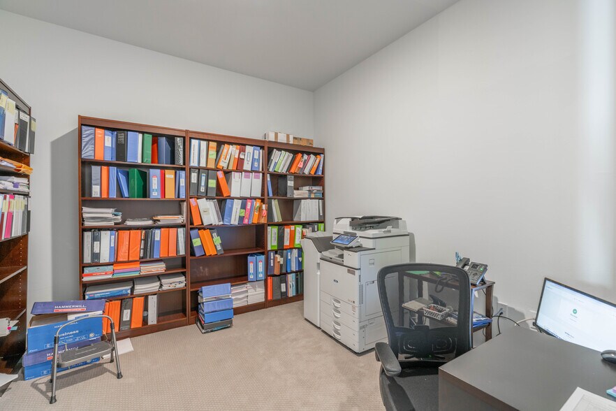 More Photos Of 3165 N Sooner Rd, Edmond Office For Sale