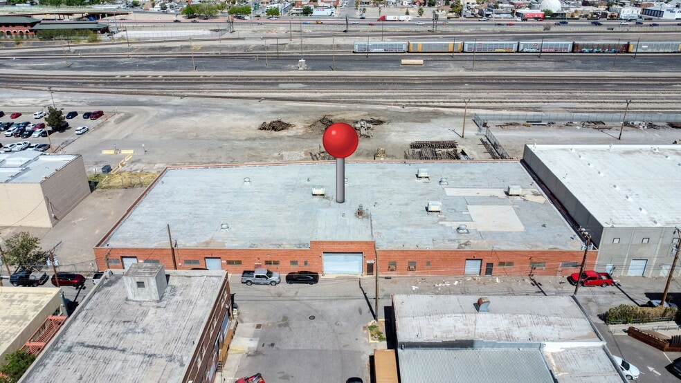 More Photos Of 220 N Saint Vrain St, El Paso Light Distribution For Sale