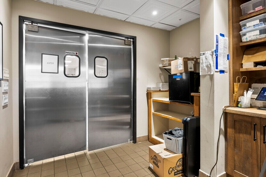 More Photos Of 42 S Main St, Voorheesville Restaurant For Sale