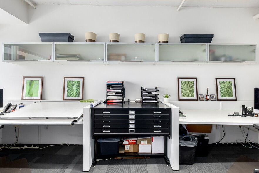 More Photos Of 3033 N Central Ave, Phoenix Loft Creative Space For Sale