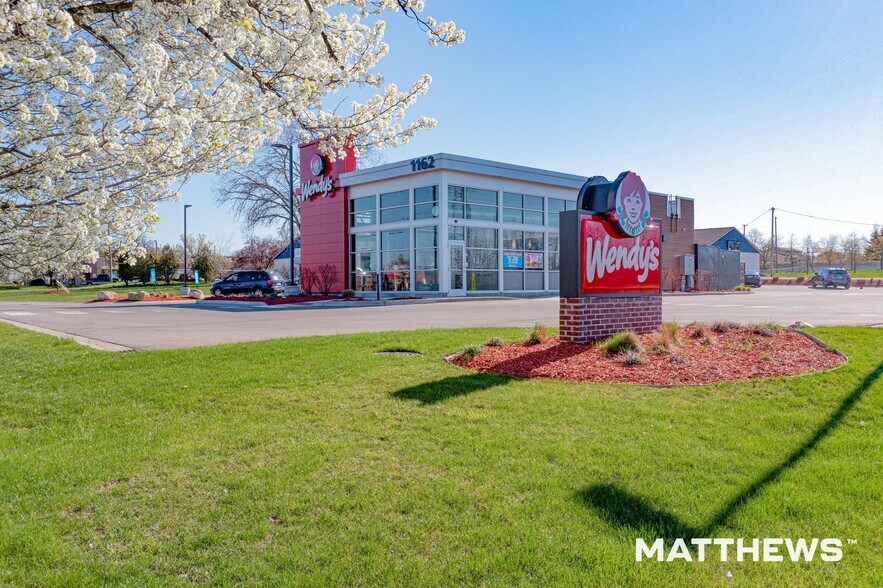 Primary Photo Of 800 US 301 Hwy N, Wilson Fast Food For Sale