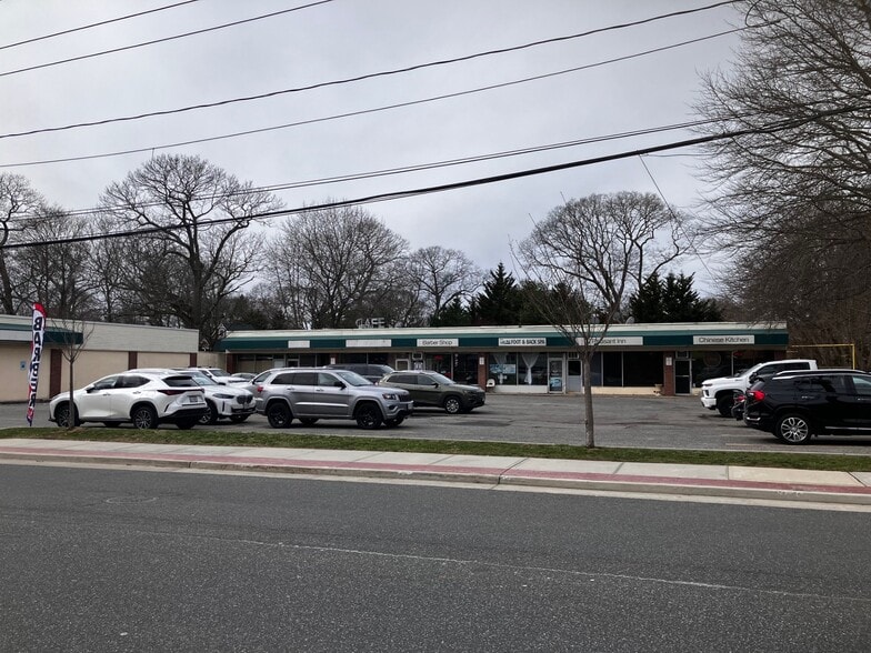 More Photos Of 246-270 Lake Ave, Saint James Unknown For Lease