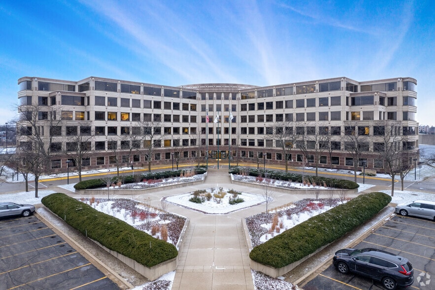 Primary Photo Of 1751 Lake Cook Rd, Deerfield Office For Lease