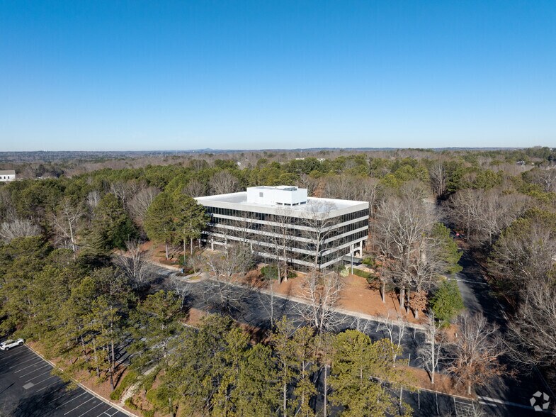 More Photos Of 6525 The Corners Pky, Peachtree Corners Unknown For Lease