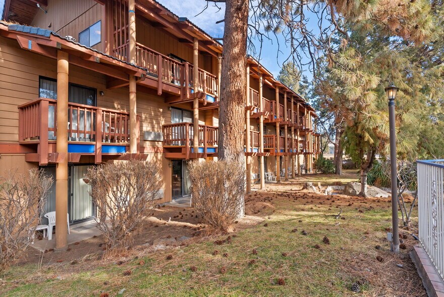 More Photos Of 3105 NE O. B. Riley Rd, Bend Hotel For Sale