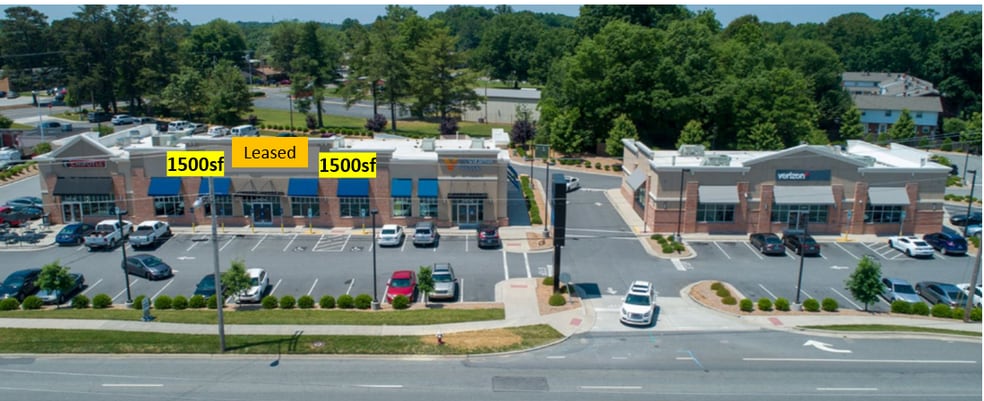 More Photos Of 2313 N Main St, High Point Storefront For Lease