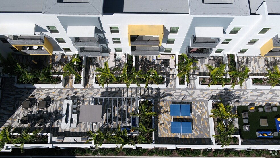 More Photos Of 190 SE 5th Ave, Delray Beach Apartments For Lease