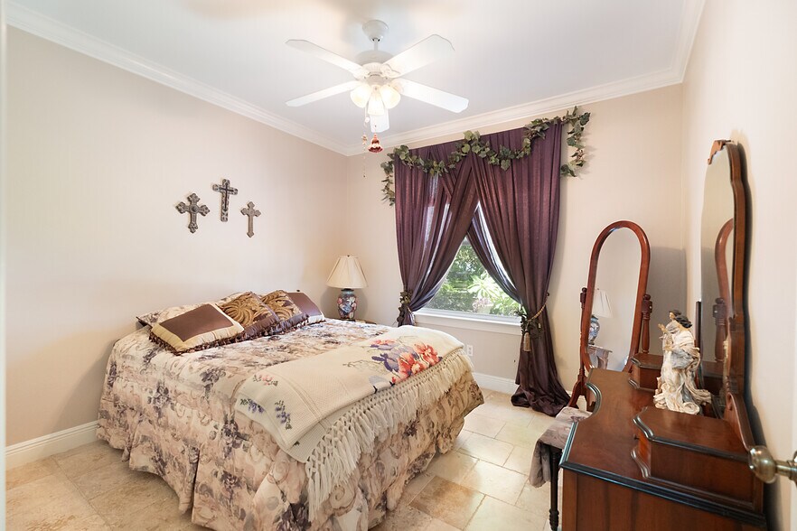 More Photos Of 6761 Golden Gate Pky, Naples Flex For Sale