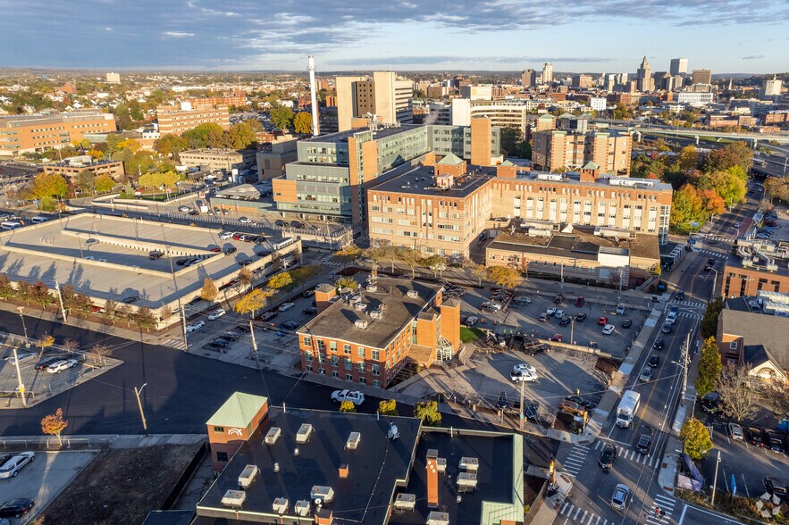 More Photos Of 45 Willard Ave, Providence Medical For Sale