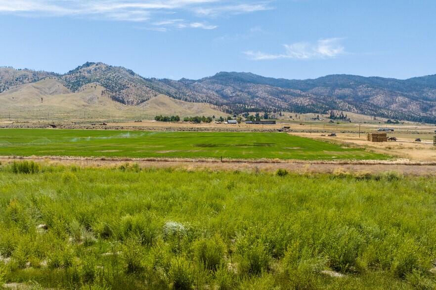 More Photos Of 425-940 Constantia Rd, Doyle Land For Sale