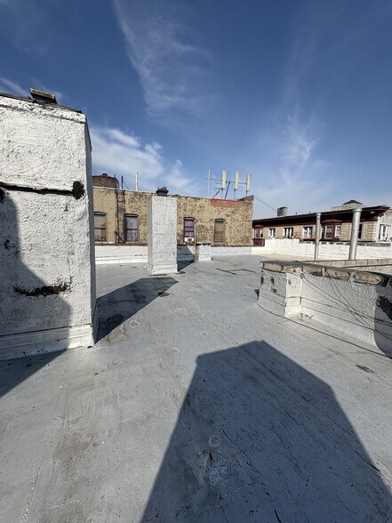 More Photos Of 550 W 180th St, New York Apartments For Sale