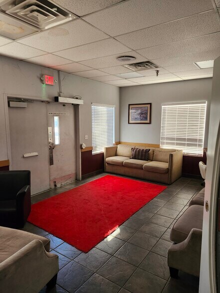 More Photos Of 3650 S Eastern Ave, Las Vegas Medical For Sale