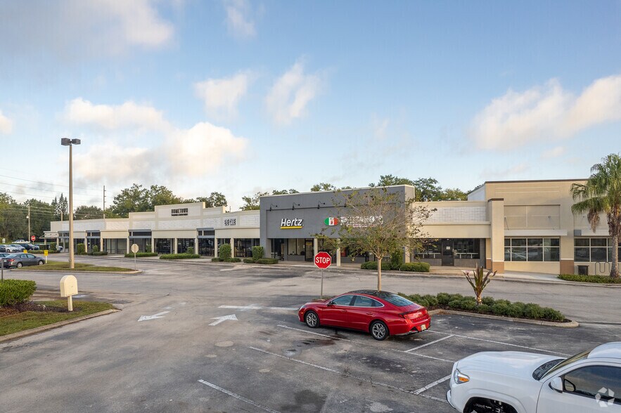 More Photos Of 4270 Aloma Ave, Winter Park Freestanding For Lease