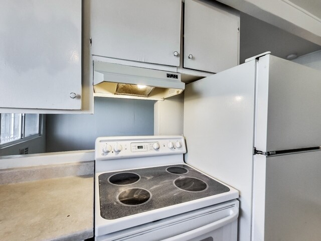 More Photos Of 314-324 105th Ave, Oakland Apartments For Sale