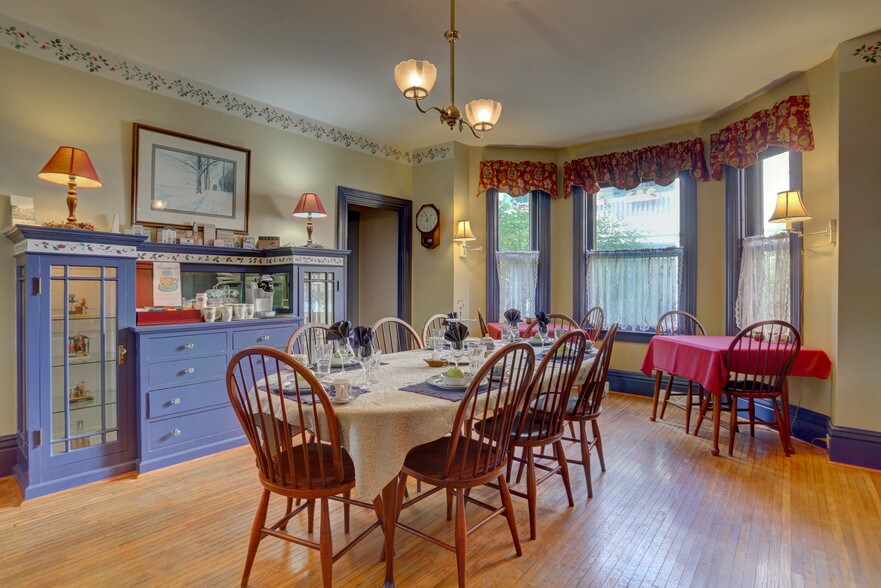 More Photos Of 62 E Main St, Lititz Hospitality For Sale